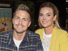 Monique verrast André met schattig cadeau en Marco viert de liefde met gezin