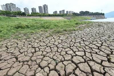 China schiet staafjes in de lucht om regen uit te lokken: droogte is niet meer houdbaar