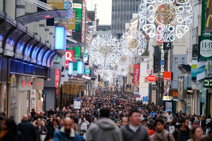 Il Black Friday - o in questo caso il Local Friday - porta moltissima gente nella capitale.