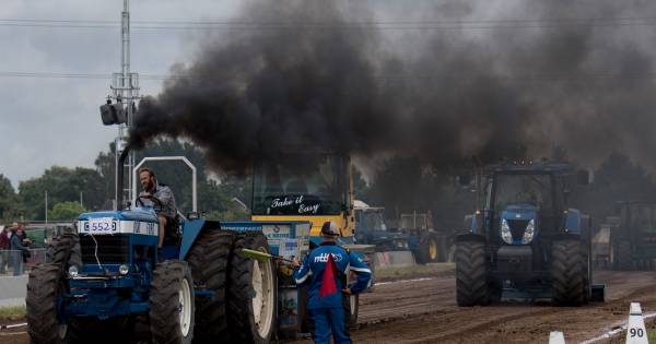 Geen witte maar zwarte rook bij Trekker Trek in IJzendoorn