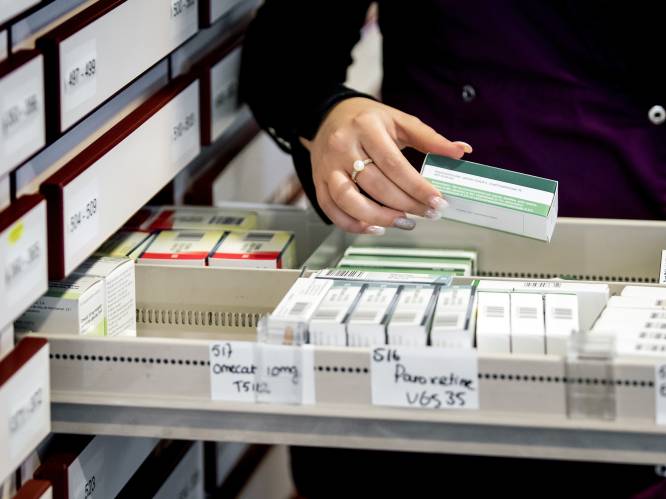 Vrouw gaat jaren langs apotheken met vervalst recept voor fentanylpleisters: ‘Nooit iets voorgeschreven’