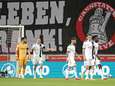 HSV verprutst 2-0 voorsprong bij Stuttgart