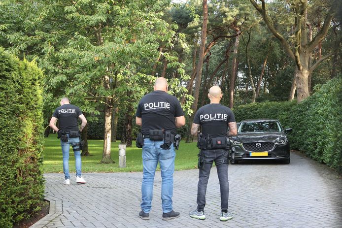 Inval op het landgoed van Frits van Eerd, de baas van Jumbo Supermarkten.