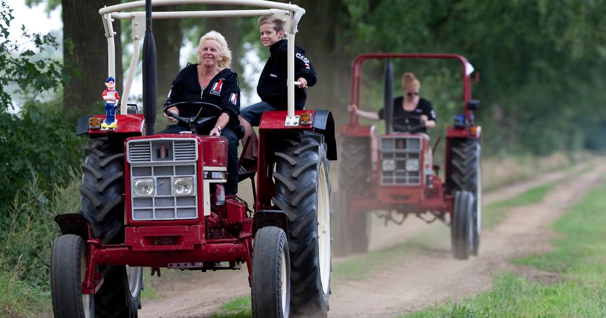 Lievelde verwacht weer honderden liefhebbers voor jaarlijkse Trekkersterrit en Trekkerbal