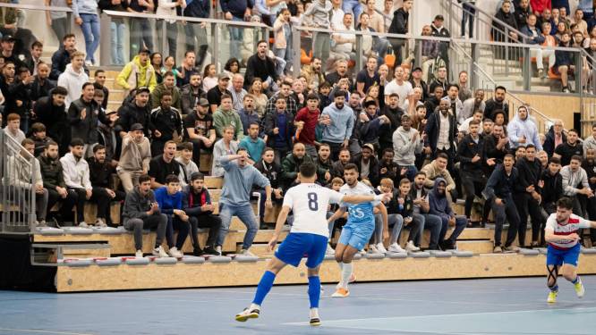 ZVV Eindhoven schuldig aan gestaakt zaalvoetbalduel in Volendam; voor ZVV-speler dreigt drie maanden schorsing