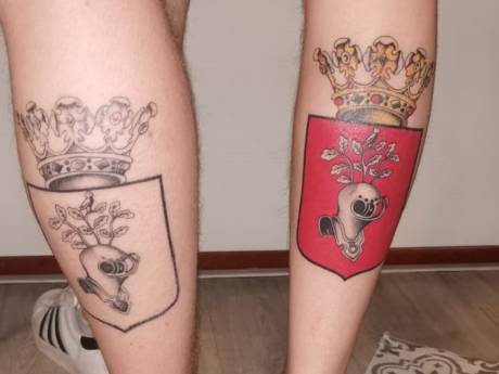 Helmond in het hart en op het lijf: het verhaal achter de tattoo's van Frits en Jari