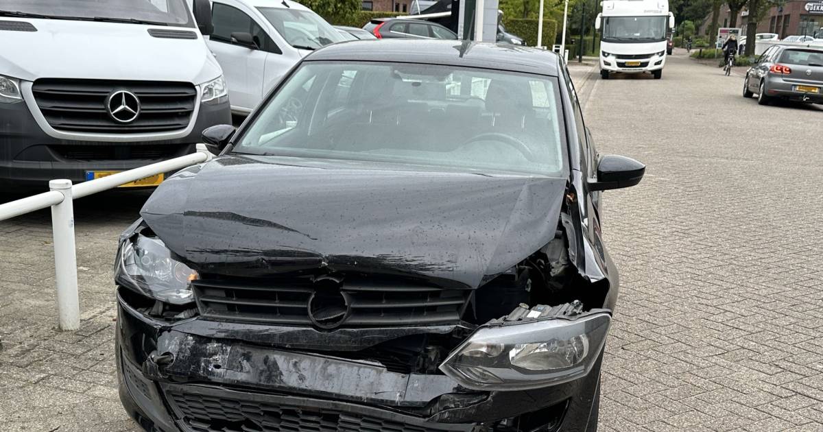 Twee auto’s betrokken bij ernstig ongeval in Ede.
