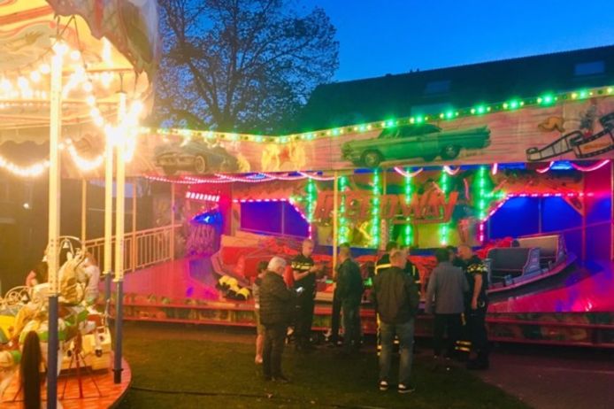 De politie deed zaterdag onderzoek op de kermis in Helden.