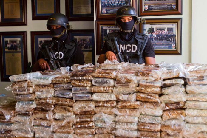 Een vangst van meer dan 700 kilo cocaïne, in een eerdere zaak die nu gelinkt wordt aan ‘Air Cocaïne’.