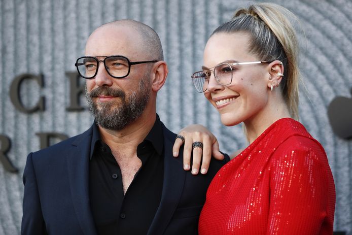 Michaël R. Roskam en Eline De Munck op de première van 'Black Bird'