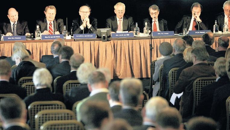 Deze mannen moeten ineens gaan bewijzen dat zij het waard zijn om op hun plaats te blijven. Beeld anp