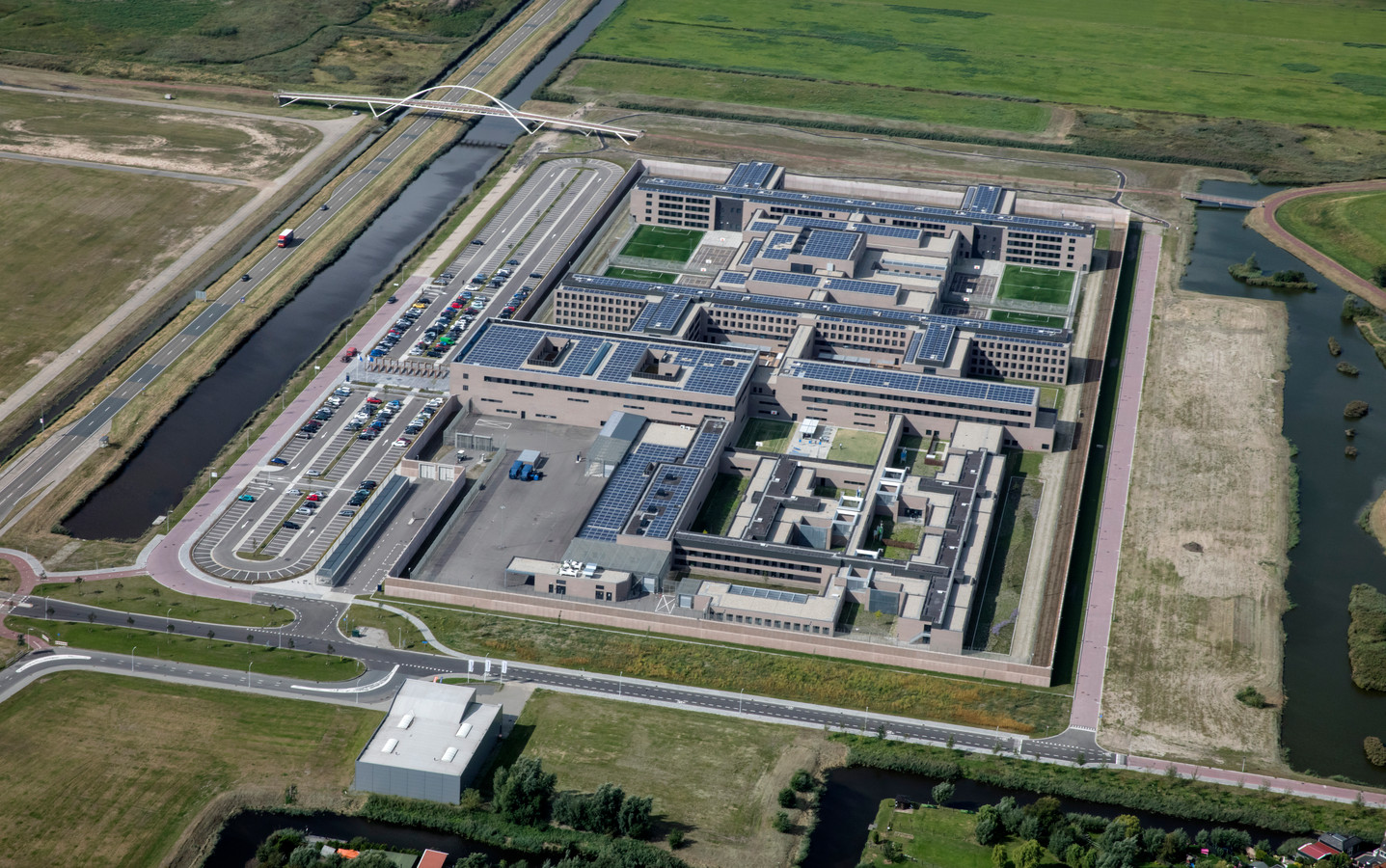 Gevangenis Zaandam laat per ongeluk verkeerde