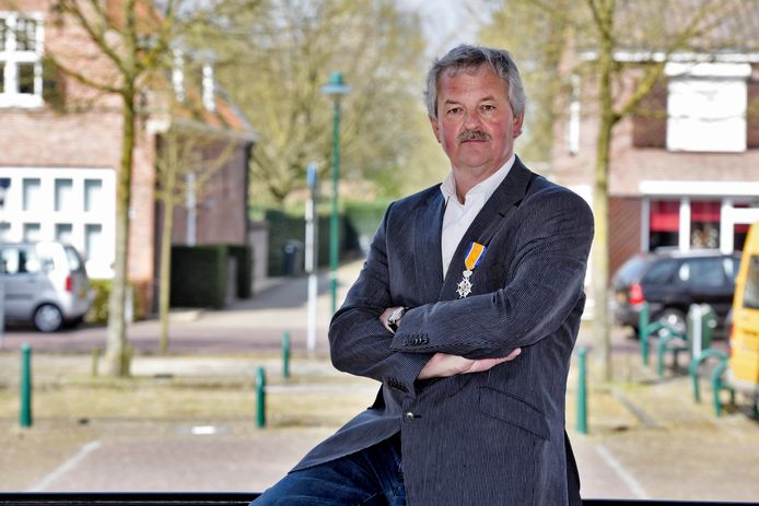 Alphenaar Gerrit de Wit kreeg in 2015 een lintje voor zijn baanbrekende werk voor klokkenluiders.