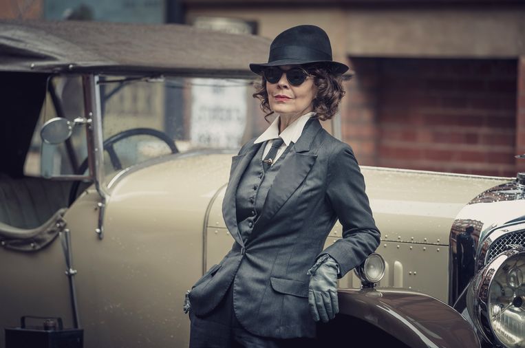 Actrice Helen Mccrory Bekend Van Peaky Blinders En Harry Potter Op 52 Jarige Leeftijd Overleden De Volkskrant