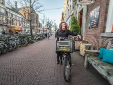Frances’ fiets is haar ‘allessie’: ‘Ik kan het niet maken om zwetend en hijgend bij afspraak aan te komen...’