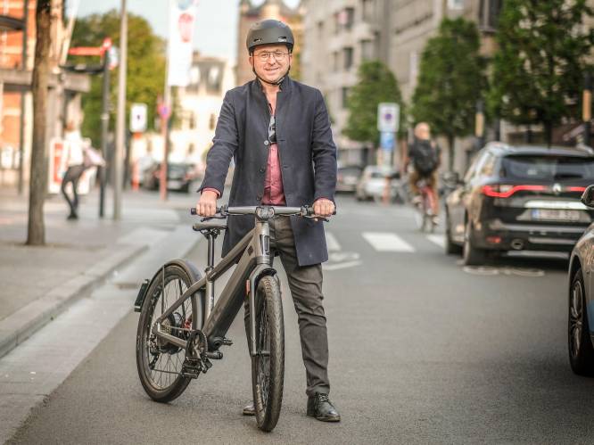 Speed pedelecs in opmars, onze man testte zes maanden een Stromer ST5: “Kortrijk rolt fietsplan uit en verwelkomt eerste speciaalzaken”