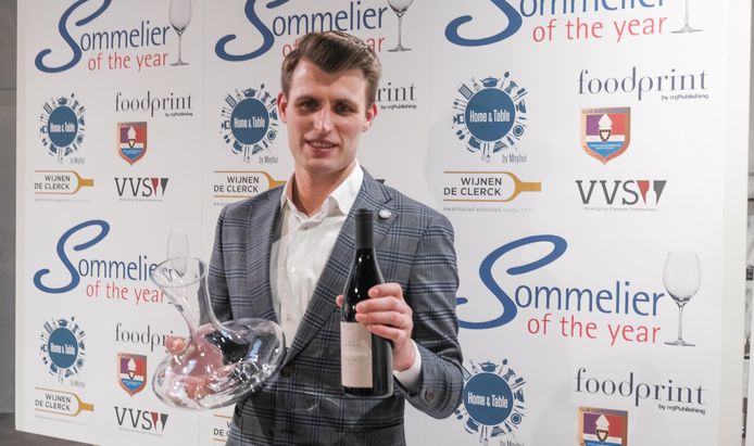 Dries Corneillie dingt mee naar de nationale titel ‘Sommelier of the Year 2022’.