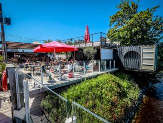 DOK, eerder open dan andere zomerbars en dus nu al dé hotspot in Brugge: “Onze ligging aan het water heeft er veel mee te maken”