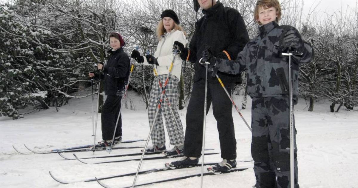 Op lange latten de witte wereld in RijssenHolten destentor.nl