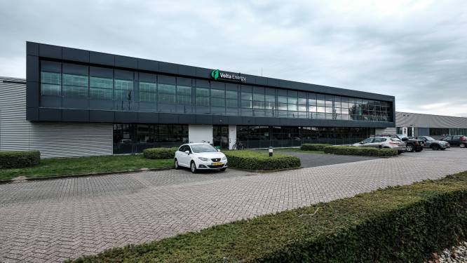 Weg met stank en lawaai! Volta Energy bouwt aggregaten met zonnepanelen en verhuist in Duiven alweer naar een groter pand