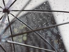 In Brugge redelijk heldere ochtend met lichte regen
