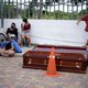 In Ecuador is een wachtrij voor de doden: wanhopige familieleden laten lichamen op straat achter