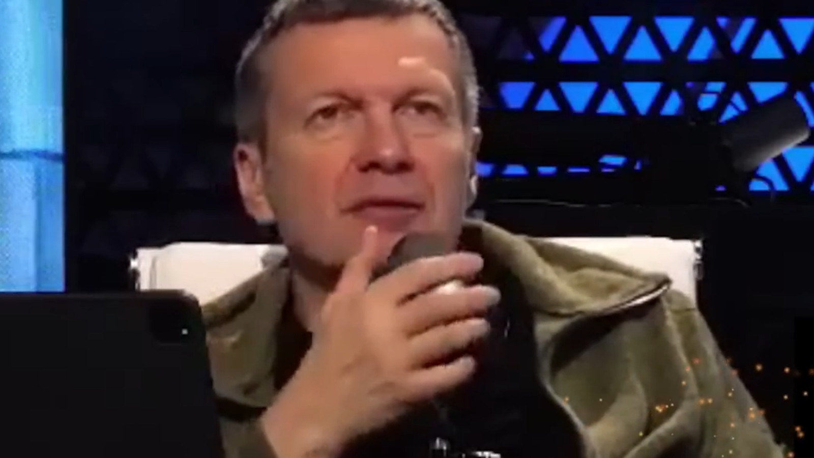 Russische tvpresentator doet (opnieuw) felle uitspraken over oorlog