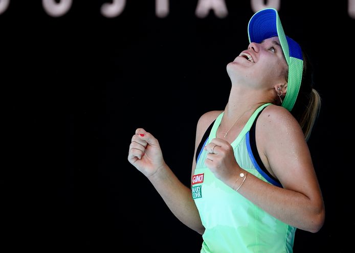 Sofia Kenin viert haar zege op Ashleigh Barty.