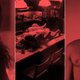 Ontwijk de straal moedermelk en veeg het sperma van de gezinswagen: Netflix is meer dan ooit sexflix