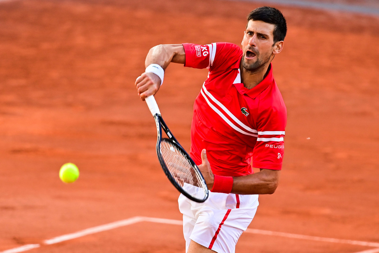 De matchbal van Novak Djokovic in Parijs. Beeld Photo News