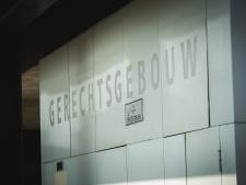 Kop-staartbotsing zonder al te veel schade, maar toch doorrijden? Geen goed idee: zware boete en maand rijverbod