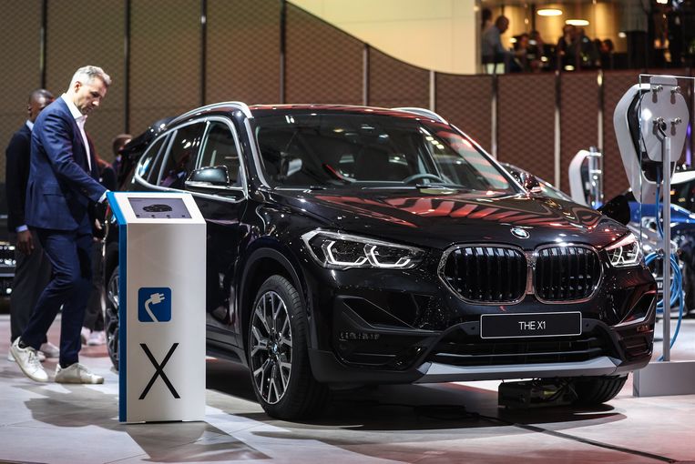 BMW was vorig jaar het meest populaire merk bij nieuwe personenwagens. Beeld Photo News