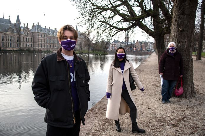Volt wil in maart meedoen met de Haagse gemeenteraadsverkiezingen. Dat maakt de partij vanochtend bekend.