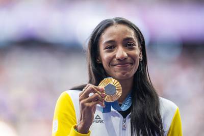 Nafi Thiam past voor Memorial Van Damme, olympisch kampioene wel van de partij tijdens atletenparade