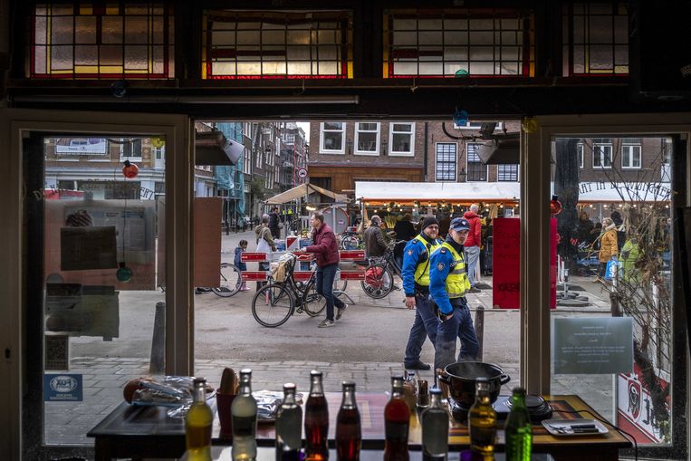 Halsema: Amsterdam gaat niet actief handhaven op coronapas in horeca