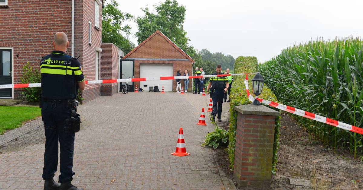 Bewoner (47) die zwaargewond werd gevonden na overval in Helenaveen is overleden