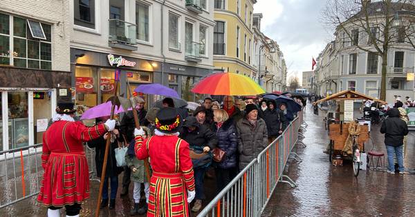 Duitse man die werd vermist tijdens Dickens Deventer snel gevonden - Tubantia