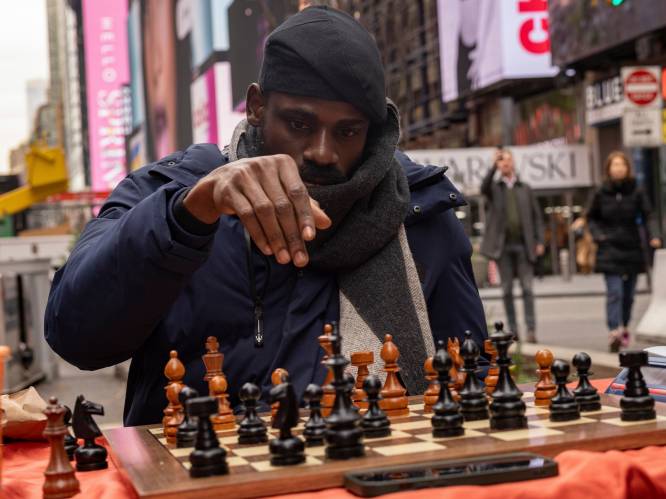 Nigeriaan schaakt meer dan 58 uur aan een stuk en verbreekt wereldrecord
