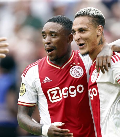Hattrick-held Steven Bergwijn en smaakmaker Antony loodsen Ajax ruim langs FC Groningen
