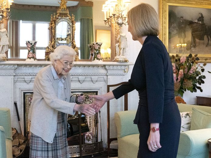 Koningin Elizabeth en de kersverse Britse premier Liz Truss