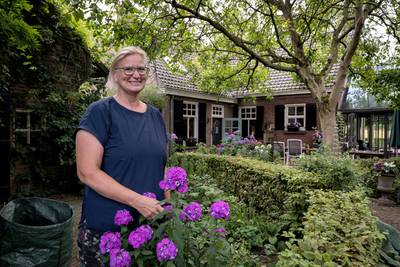 Van Brabantse keuterboerderij naar Engelse cottage: voor Josien was het liefde op het eerste gezicht