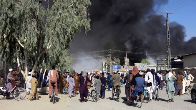Taliban rukken verder op richting Kabul, Rutte in crisisberaad