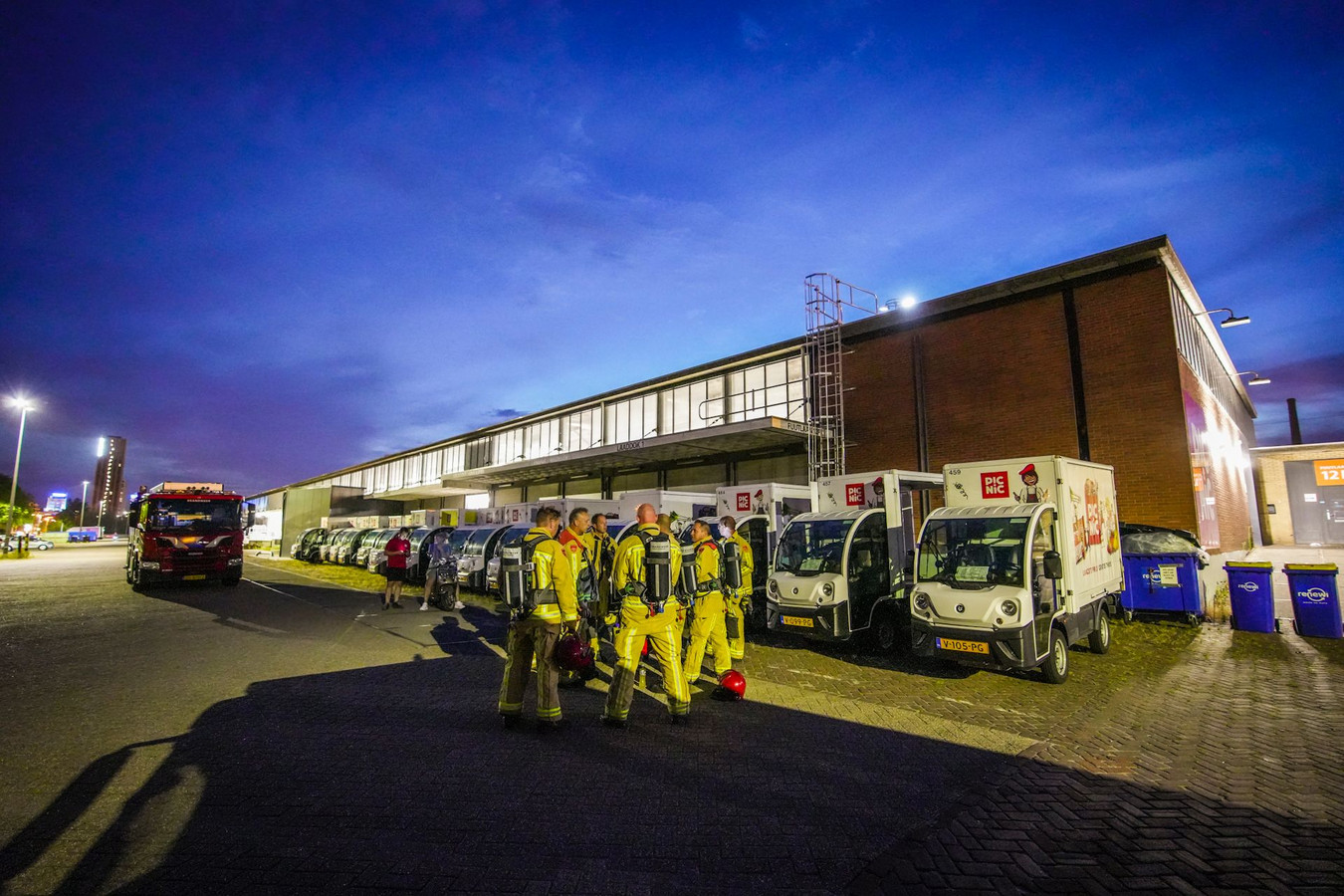 Spontane brand in in Eindhoven Foto ed.nl