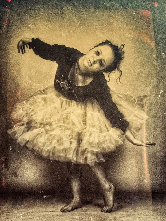 De Ballerina werd in 2018 in New York geëxposeerd.