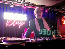 Bekende Eindhovense dj Wally Rijks is ziek en stopt met draaien: ‘Soms moet je er een keer een punt achter zetten’ 