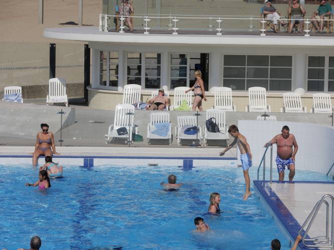 Strandbad opent zaterdag, zwembad Hoge Blekker gaat dicht