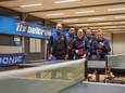 Tafeltennisvereniging Belcrum in nieuwe tenues. OP de foto Enrico, Steven, Vicky, Peter en Kelly.