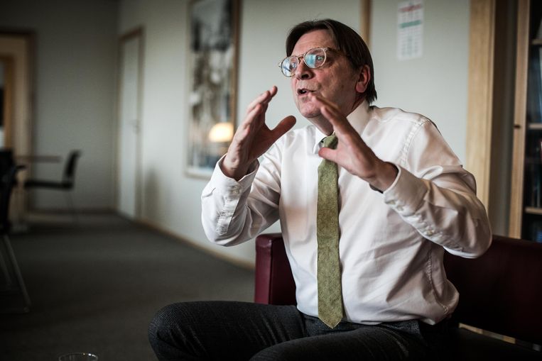 Guy Verhofstadt: 'Er is iets gekeerd. De brexit is toch wel een pets in ons gezicht geweest.' Beeld BAS BOGAERTS