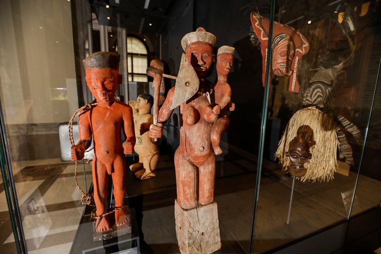 Ongeveer 1 procent van de collectie van het AfricaMuseum in Tervuren is zeker roofkunst, 40 procent  van de collectie heeft een onduidelijke herkomst. Beeld BELGA