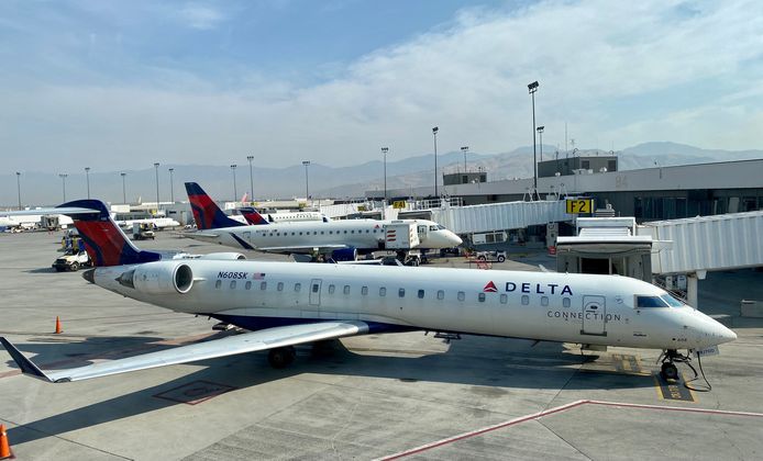 Avion Delta Air Lines